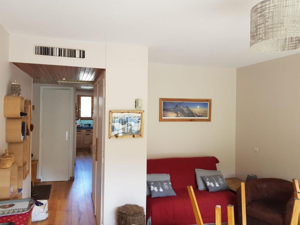 Appartement Traversant Residence Chaput 2 - 2 Pieces - 6 Personnes - Vue Sur Front De Neige Fontcouverte-la-Toussuire Екстериор снимка